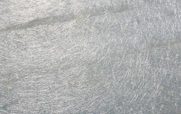 Upton Hellions laminate fibreglass or shingles?